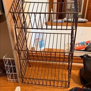 Brown Metal Wire Storage Rack
